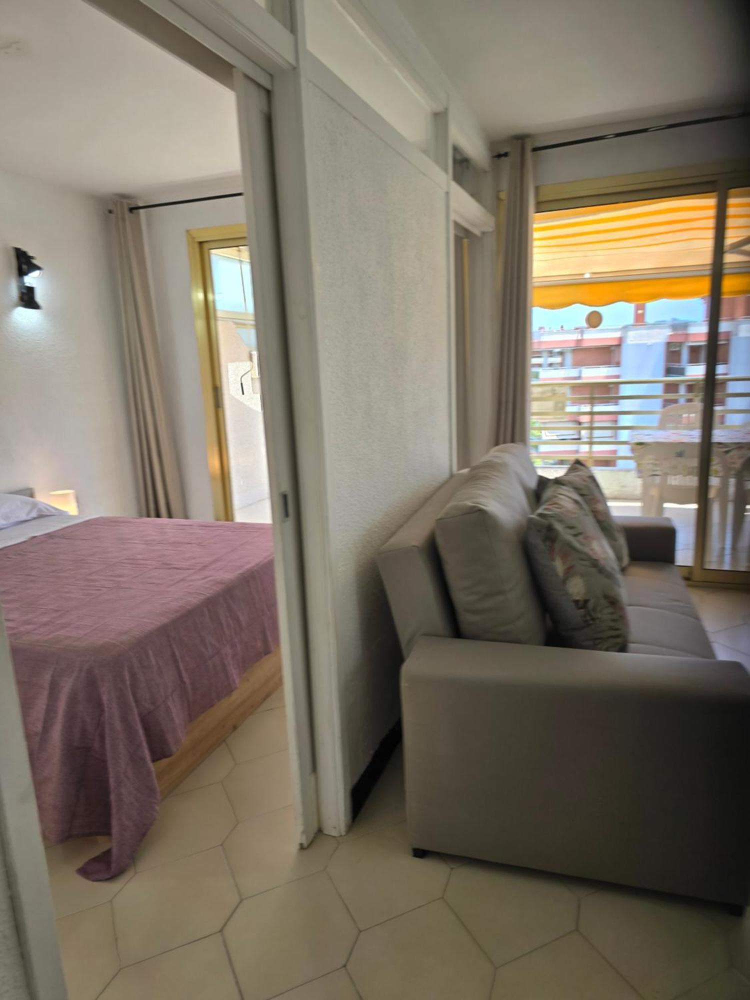 Apartments Novelty Salou Exterior foto