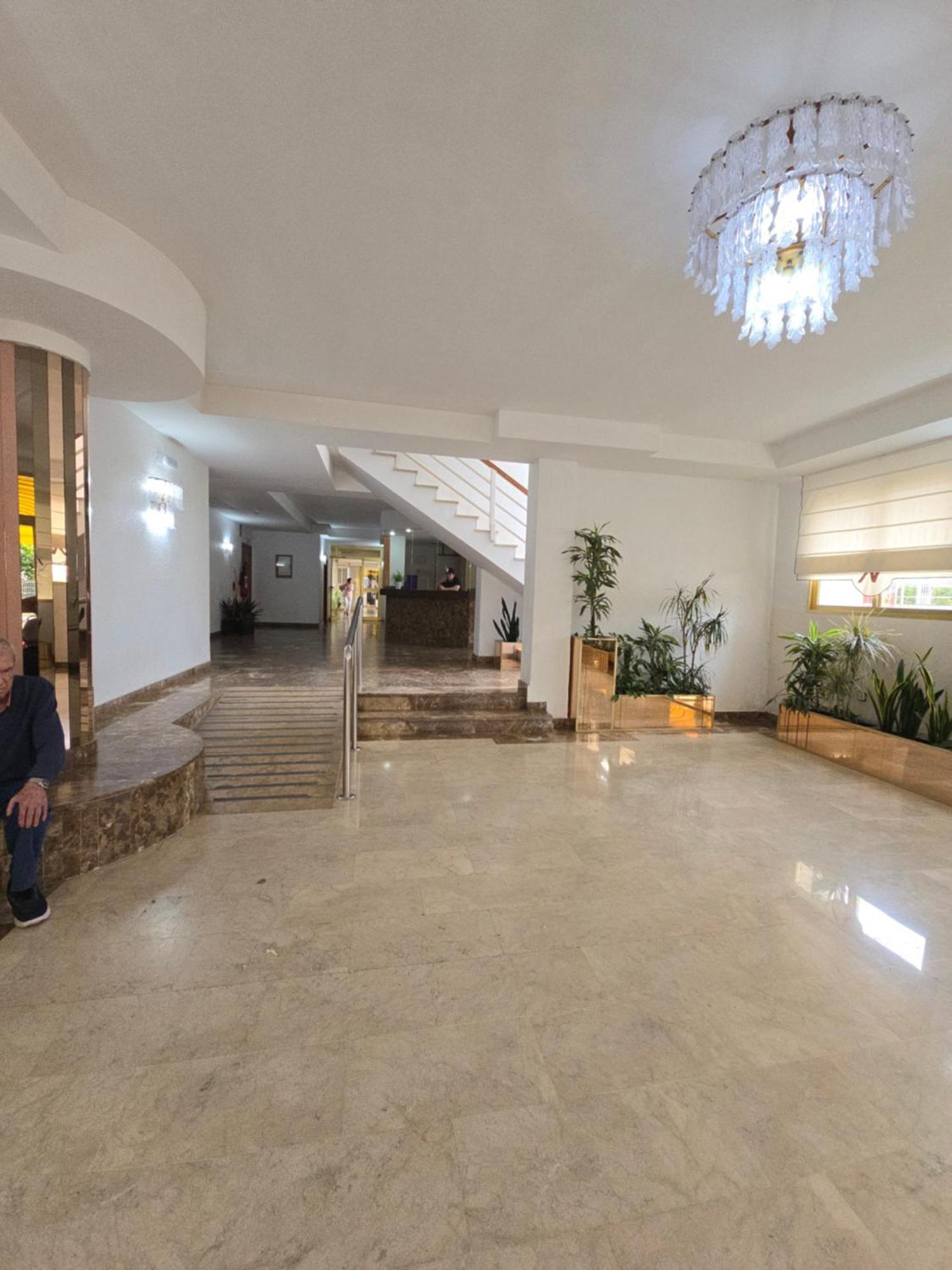 Apartments Novelty Salou Exterior foto